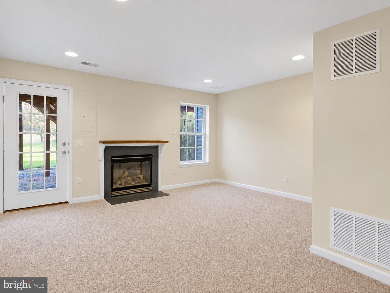 21040 Tioga Ter - Photo 4 of 29
