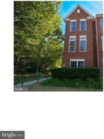 featured image of 42590 Pine Forest Dr
