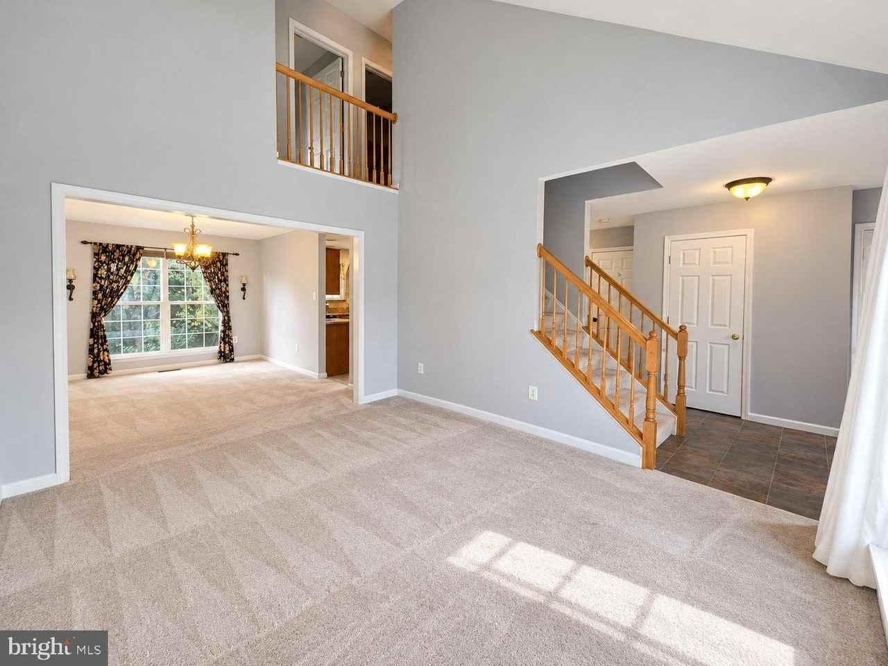 14263 Town Commons Way - Photo 3 of 27