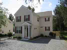 featured image of 305 W Poplar Ave