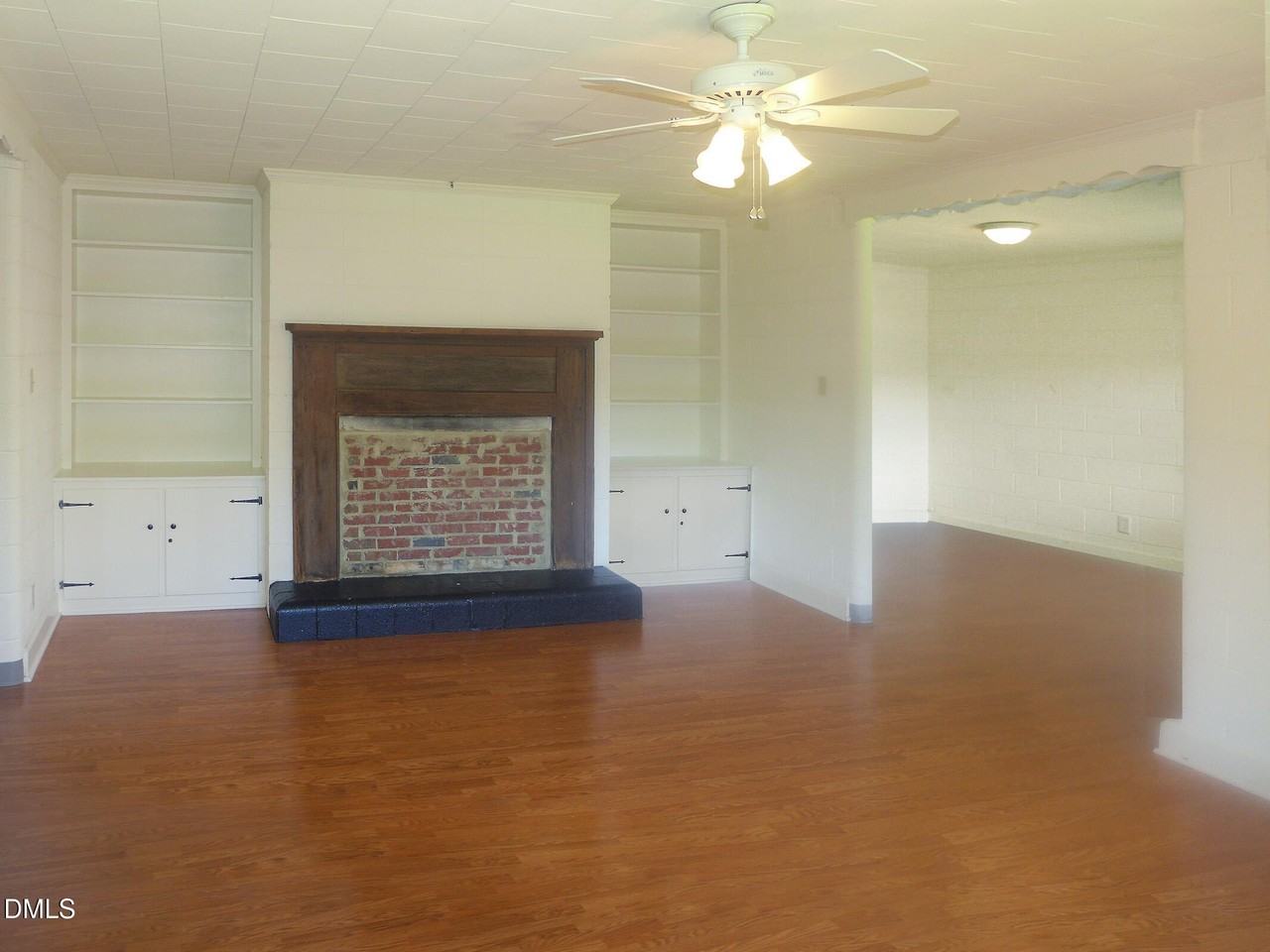 719 Hillsborough St - Photo 2 of 14