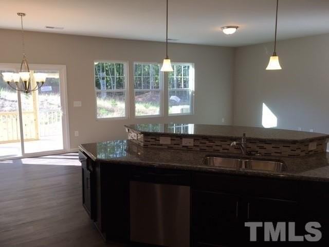 501 Durants Neck Ln - Photo 5 of 21