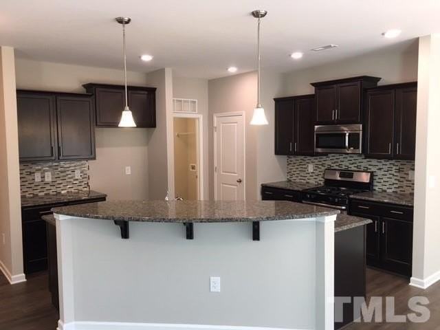 501 Durants Neck Ln - Photo 7 of 21
