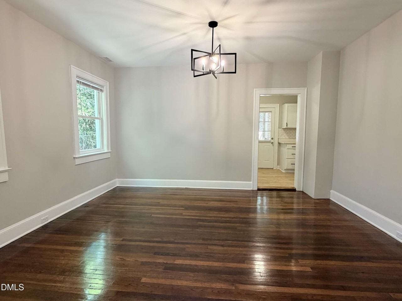 306 N Steele St #A - Photo 7 of 22