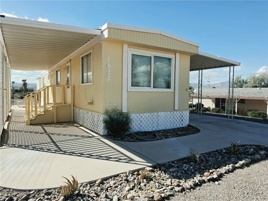 1627 Colina Dr - Photo 4 of 12