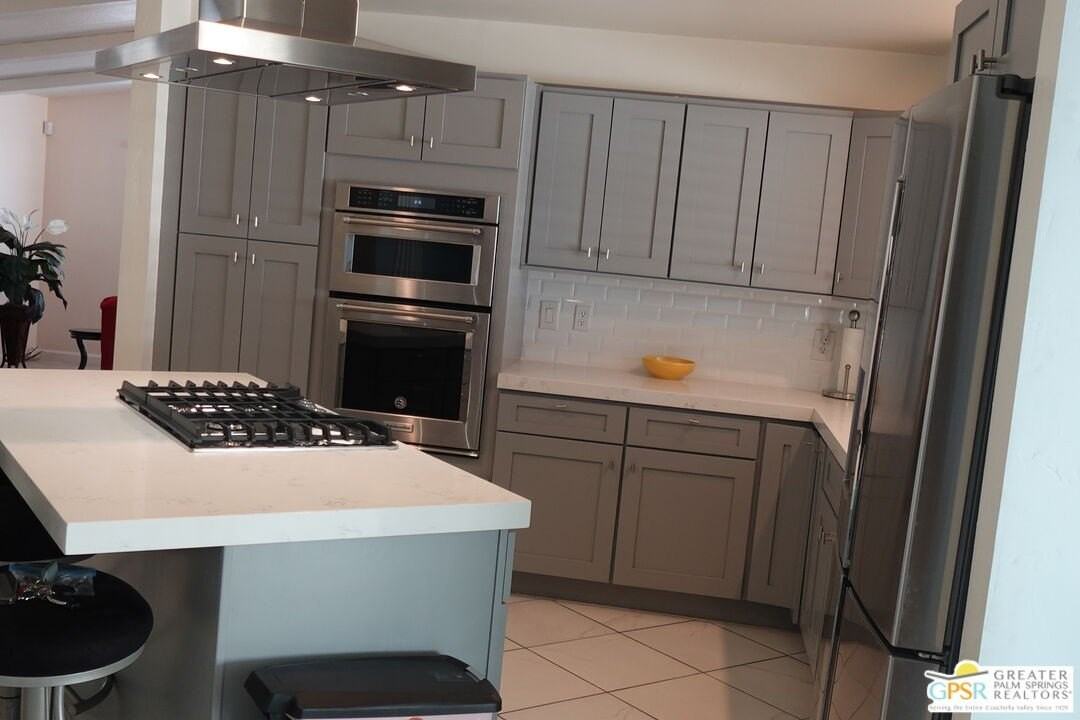381 Club Circle Dr - Photo 2 of 31
