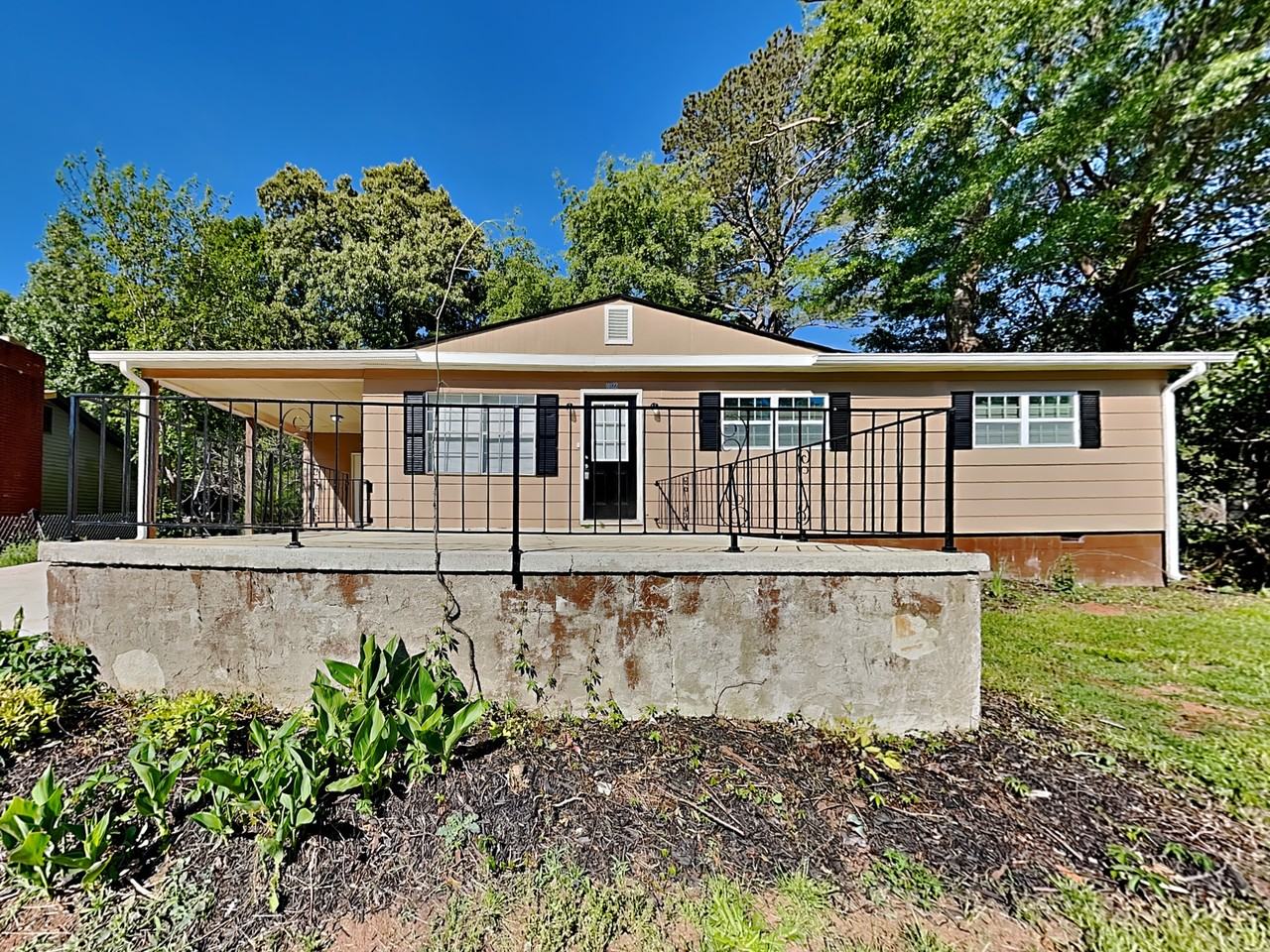 10122 Allen Dr Sw - Photo 2 of 21