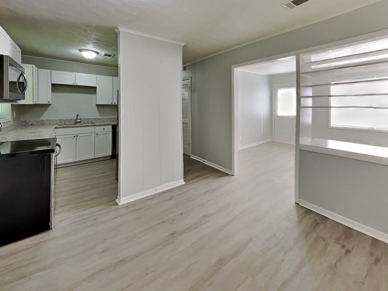 10122 Allen Dr Sw - Photo 5 of 21