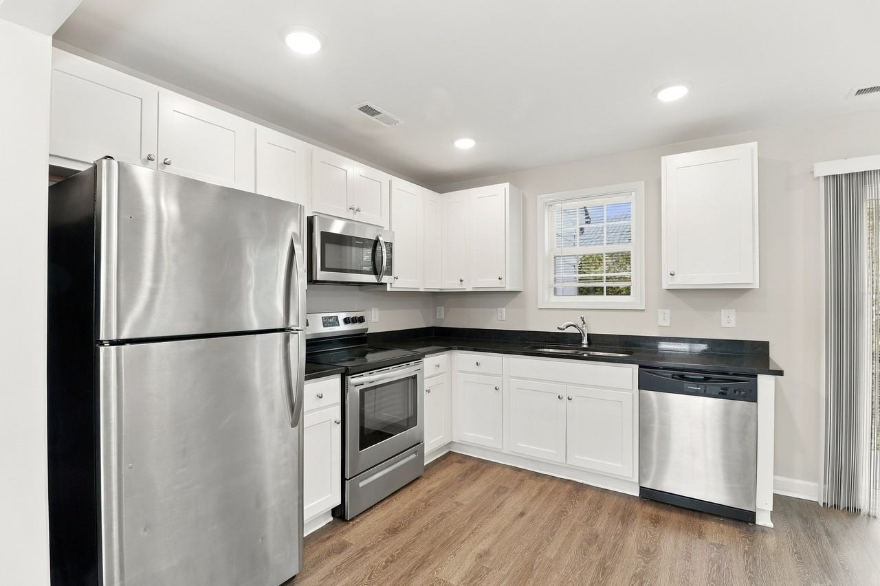 336 Corban Ave Sw - Photo 7 of 18