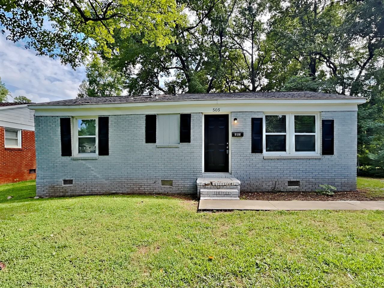 505 Sinclair St - Photo 2 of 18