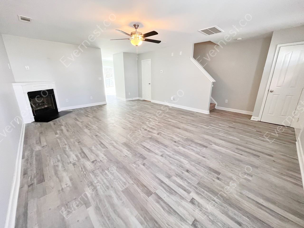 5121 Magnasco Ln - Photo 4 of 25