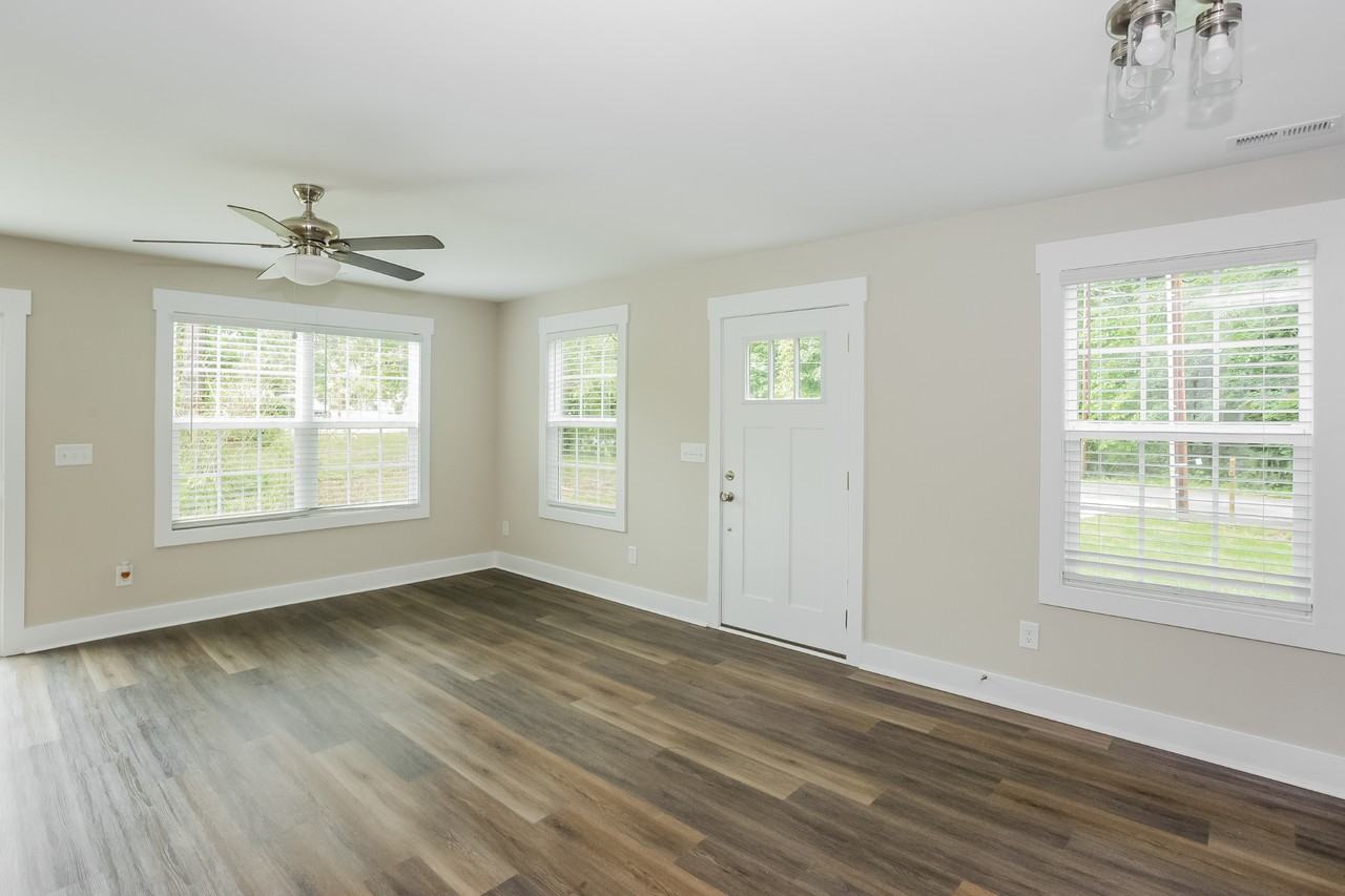 117 Fort Worth Ave - Photo 5 of 16