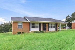 featured image of 221 Tanglewood Dr