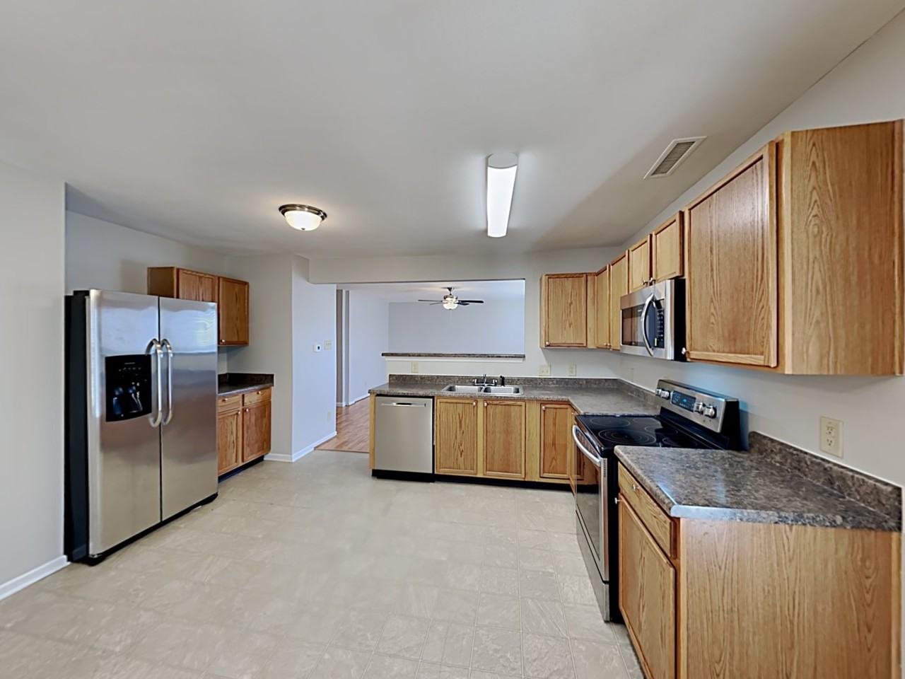 4166 Lakewood Glen Dr - Photo 7 of 29