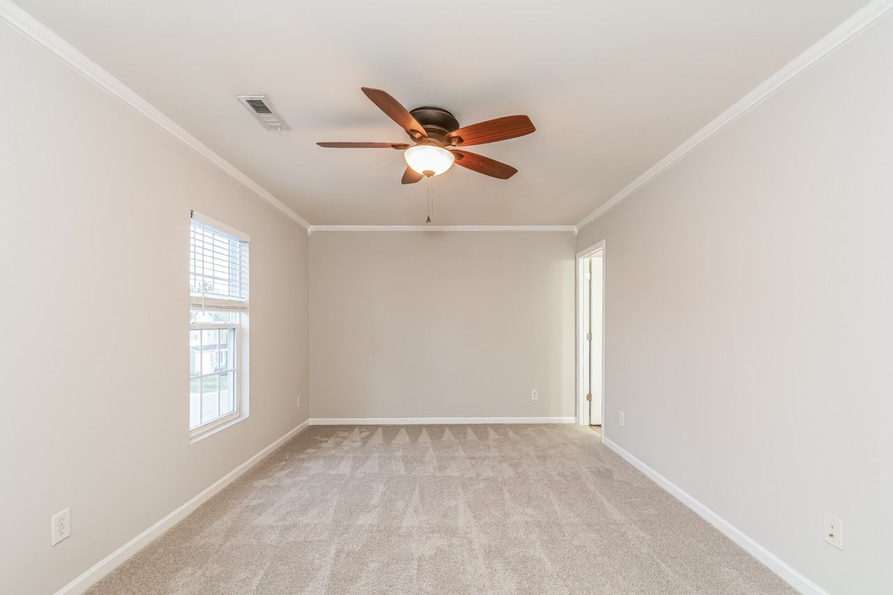 1615 Great Bend Dr - Photo 6 of 16
