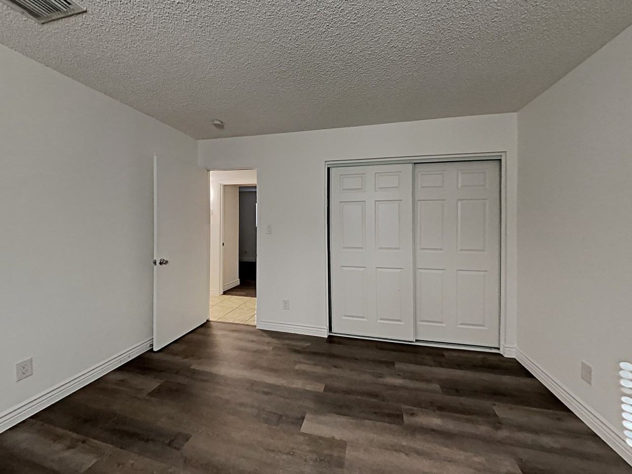 2402 W Altadena Ave - Photo 6 of 13