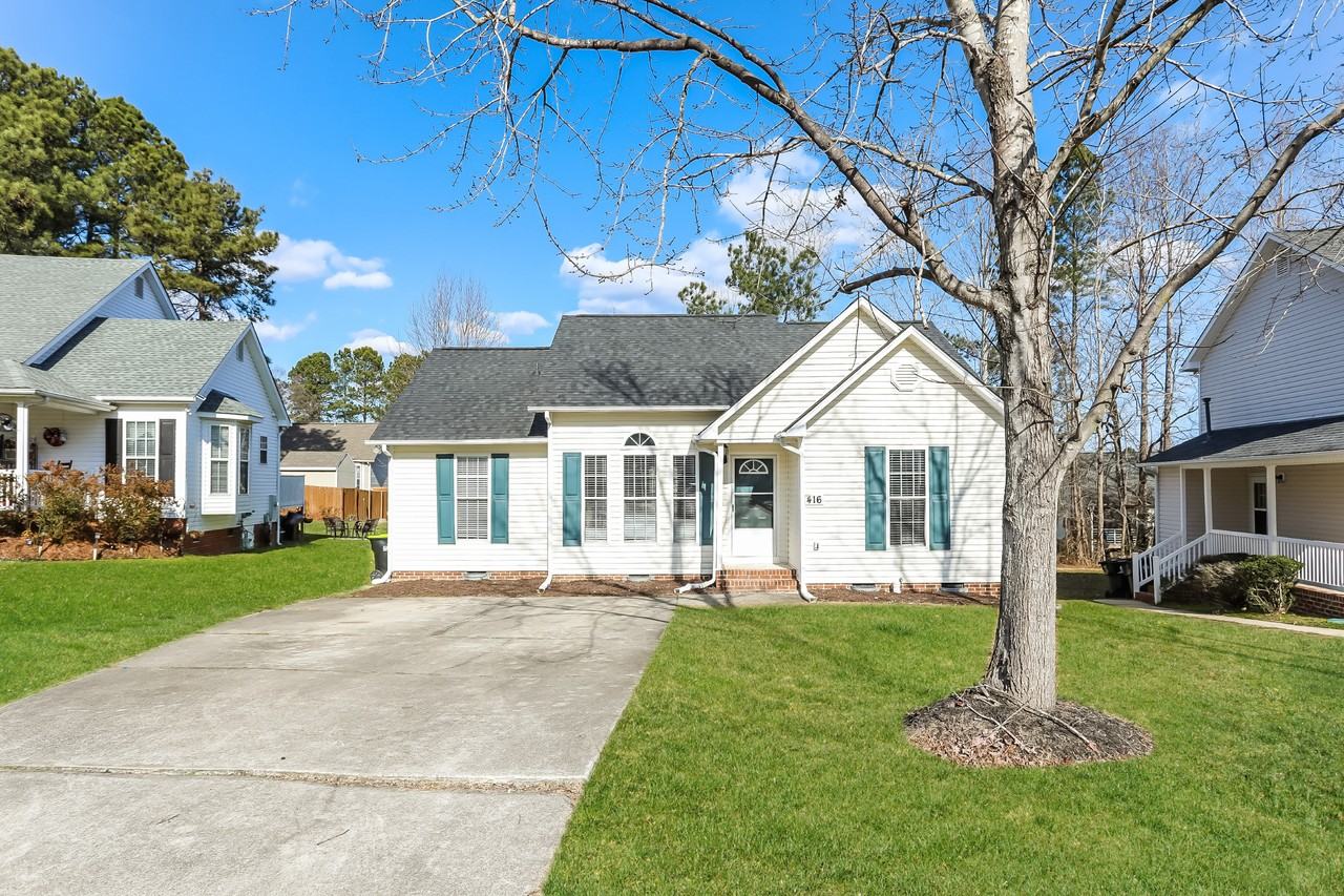 416 Aqua Marine Ln - Photo 3 of 16