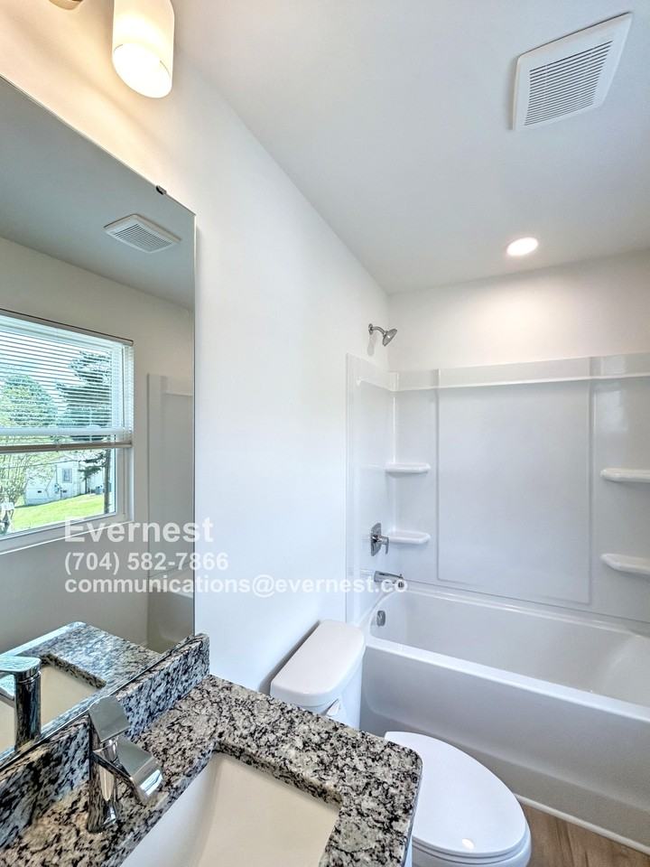 603 S 10th St - Photo 5 of 11
