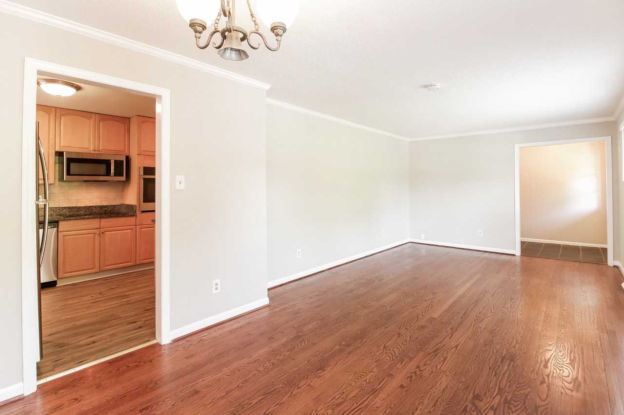 5405 Ainsworth Dr - Photo 6 of 16