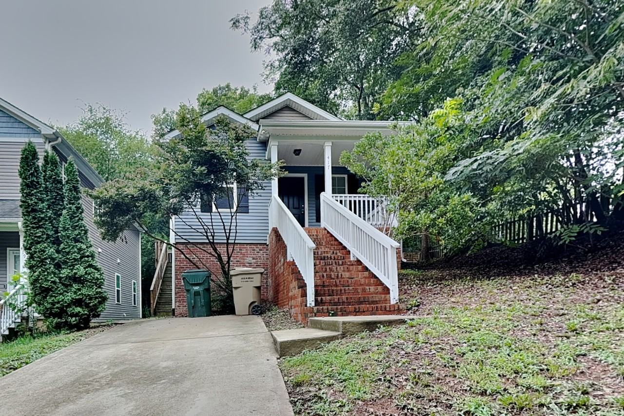 417 E Hinton St - Photo 2 of 17