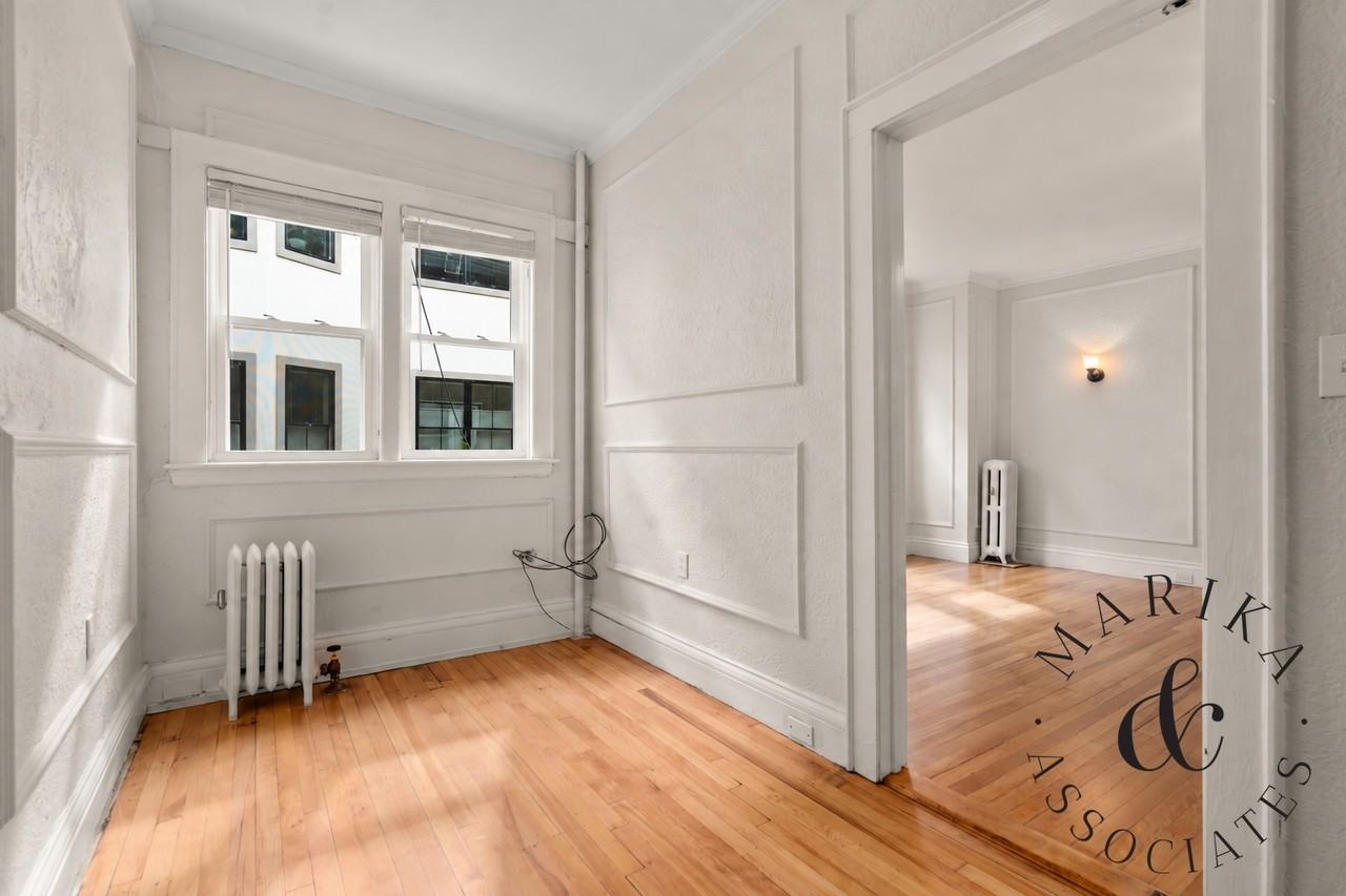 67 Green St - Photo 6 of 25