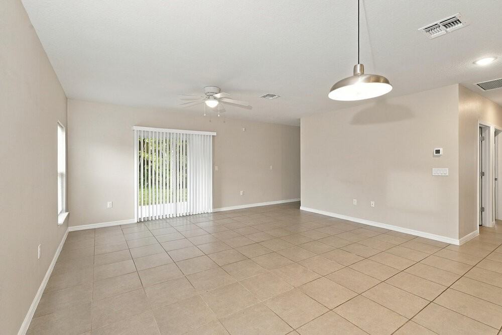 1028 Embrun Ct - Photo 5 of 16