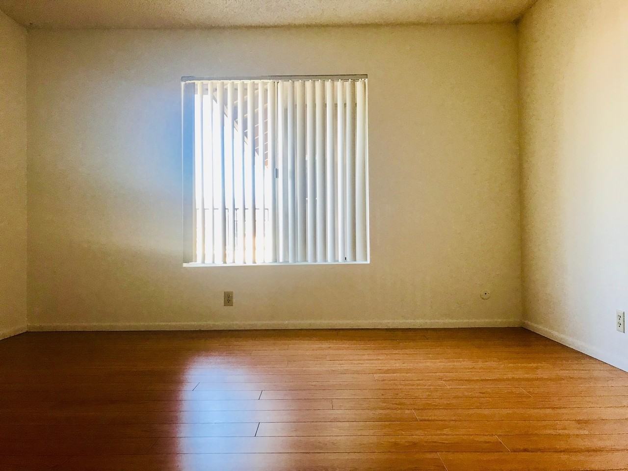 APT 420 GARFIELD - Photo 3 of 30