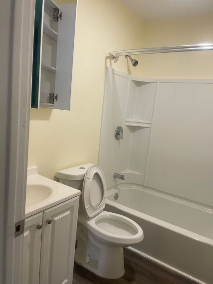 5274 Ithaca Ave - Photo 3 of 3