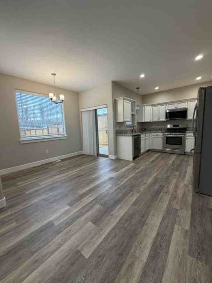 5701 E Porcupine Ave #A - Photo 6 of 24