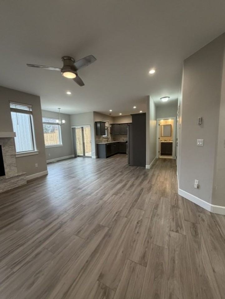 5701 E Porcupine Ave #B - Photo 4 of 17