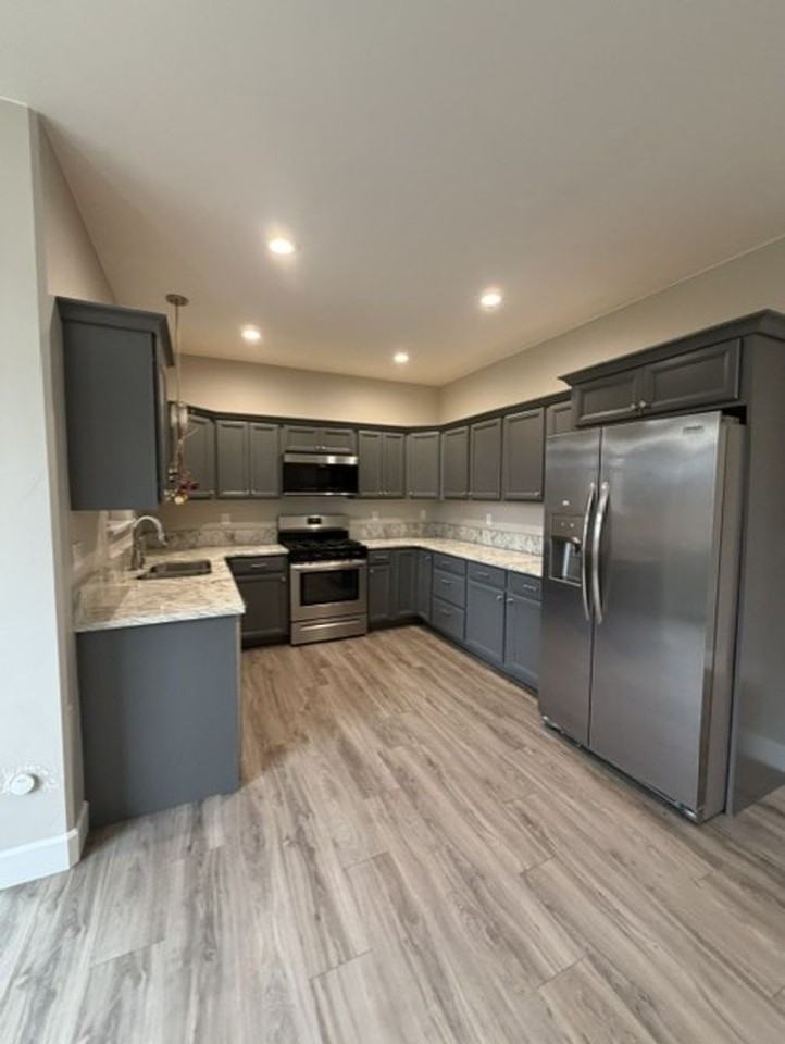 5701 E Porcupine Ave #B - Photo 5 of 17