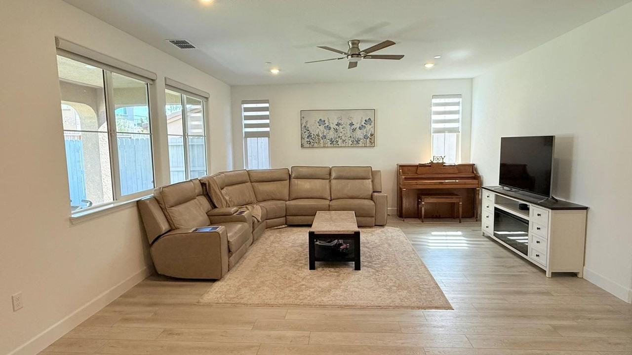 3338 Pleasant Hill Way - Photo 2 of 33