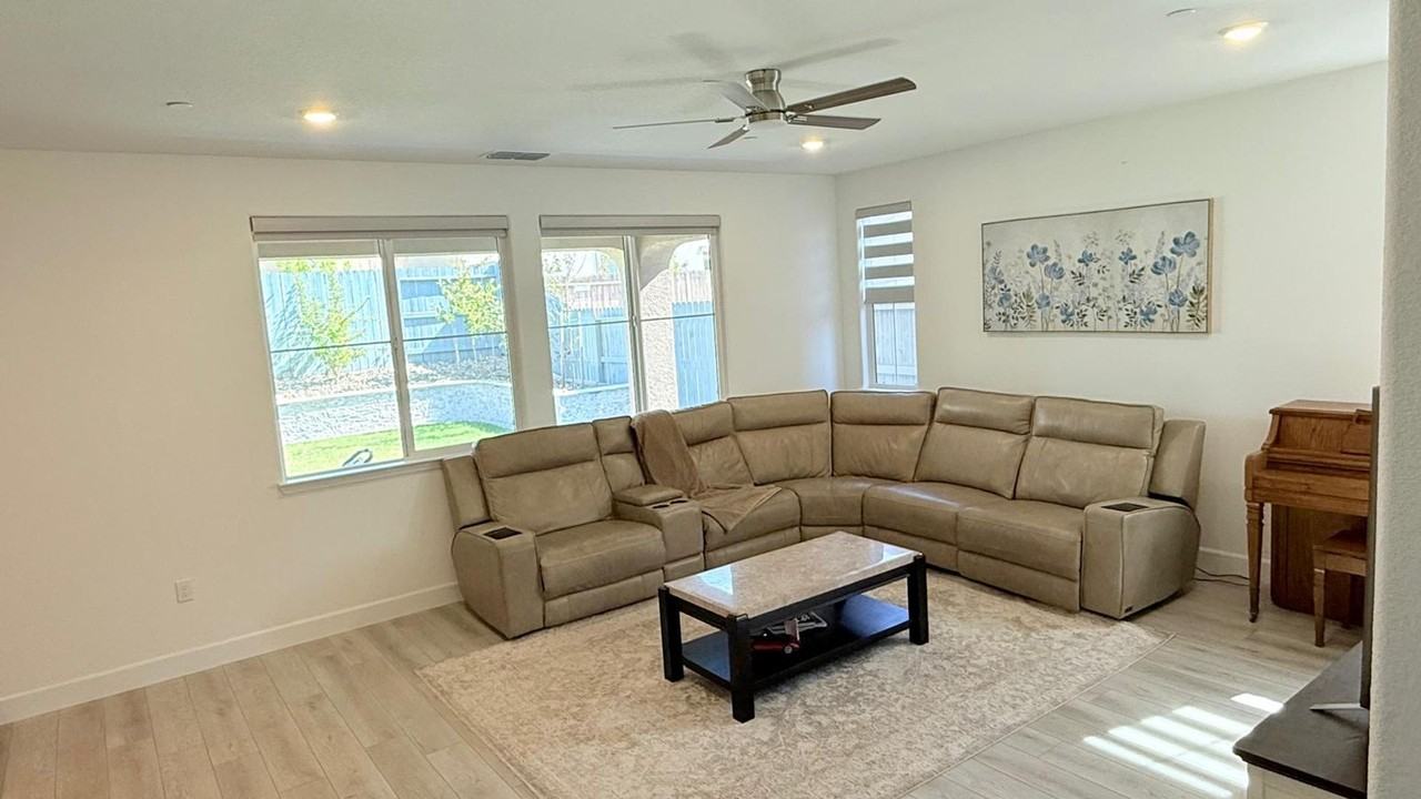 3338 Pleasant Hill Way - Photo 3 of 33