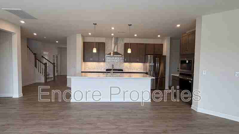 28 Reflection Parkway - Photo 6 of 29