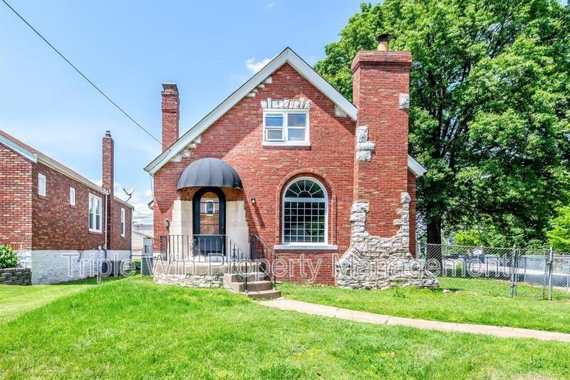 8601 Virgil Ave - Photo 2 of 37