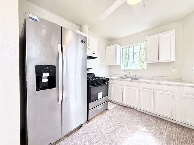 426 E 106th St - Photo 6 of 21