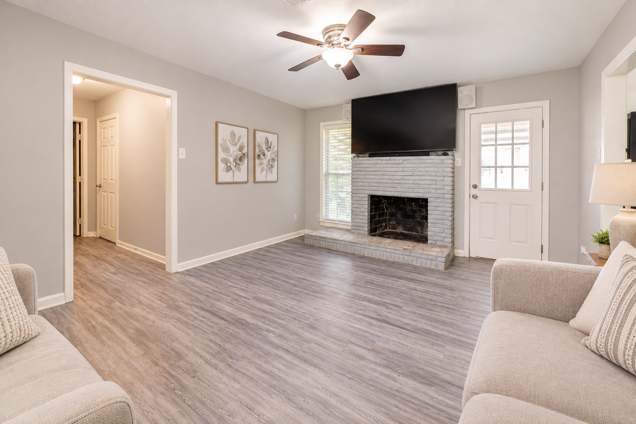 402 S Blackwell St #402 - Photo 3 of 9