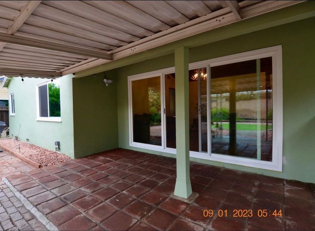 7044 Whitaker Ave - Photo 5 of 31