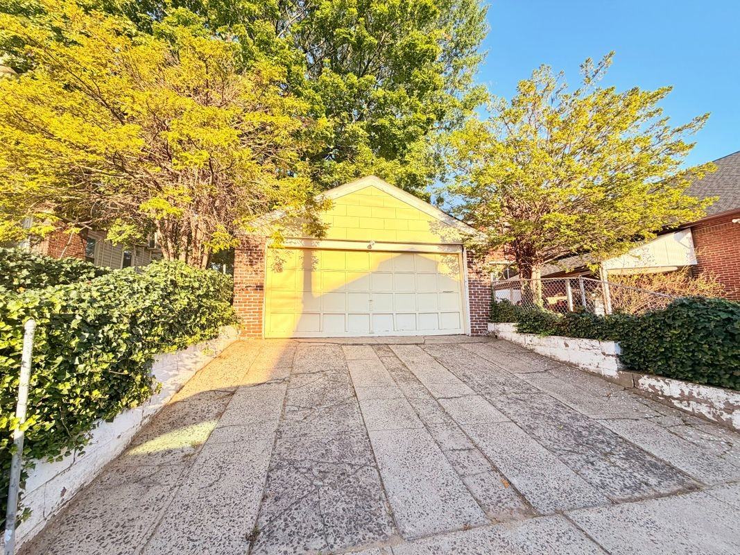 17127 108th Ave - Photo 4 of 49