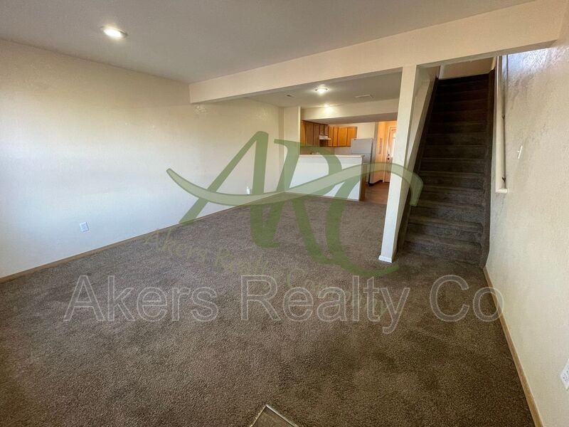 190 E Spaulding Ave - Photo 2 of 13