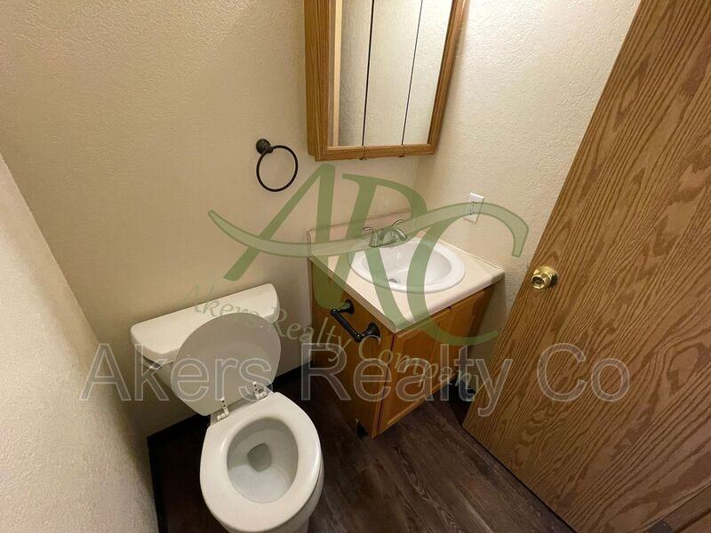 190 E Spaulding Ave - Photo 6 of 13
