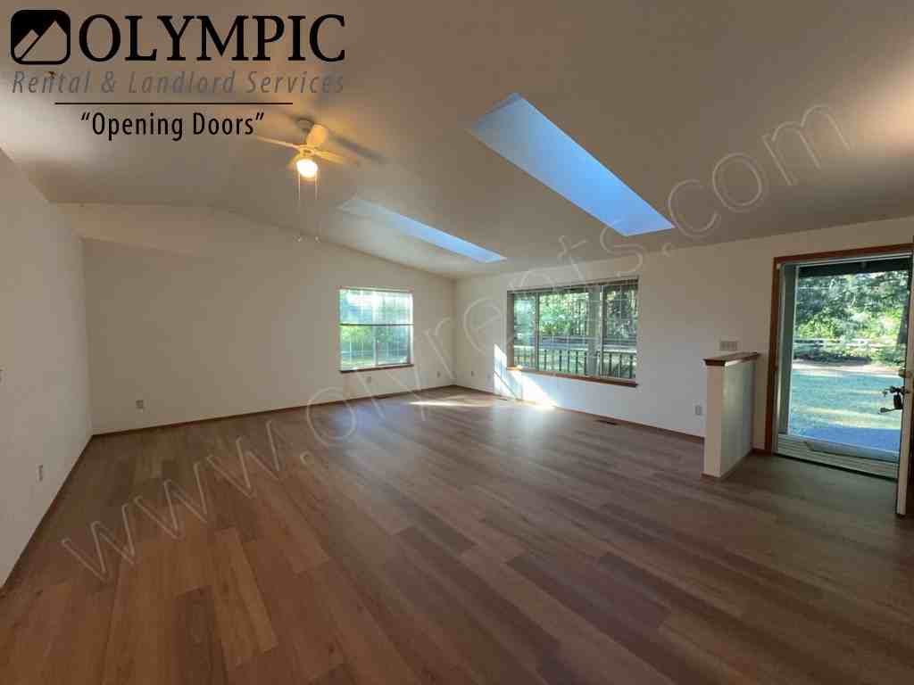 1448 Mix St Nw - Photo 3 of 23