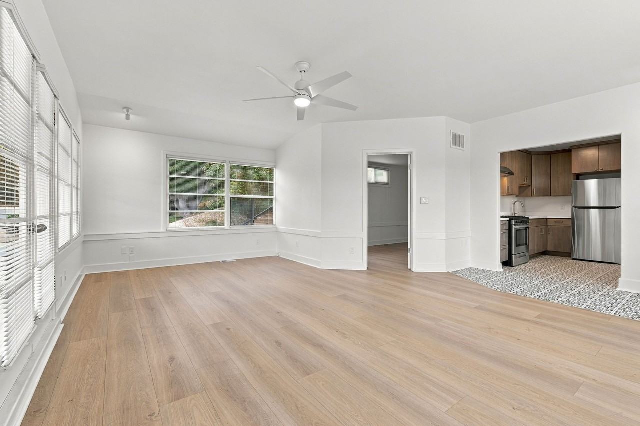 228 Altivo Ave #B - Photo 7 of 33