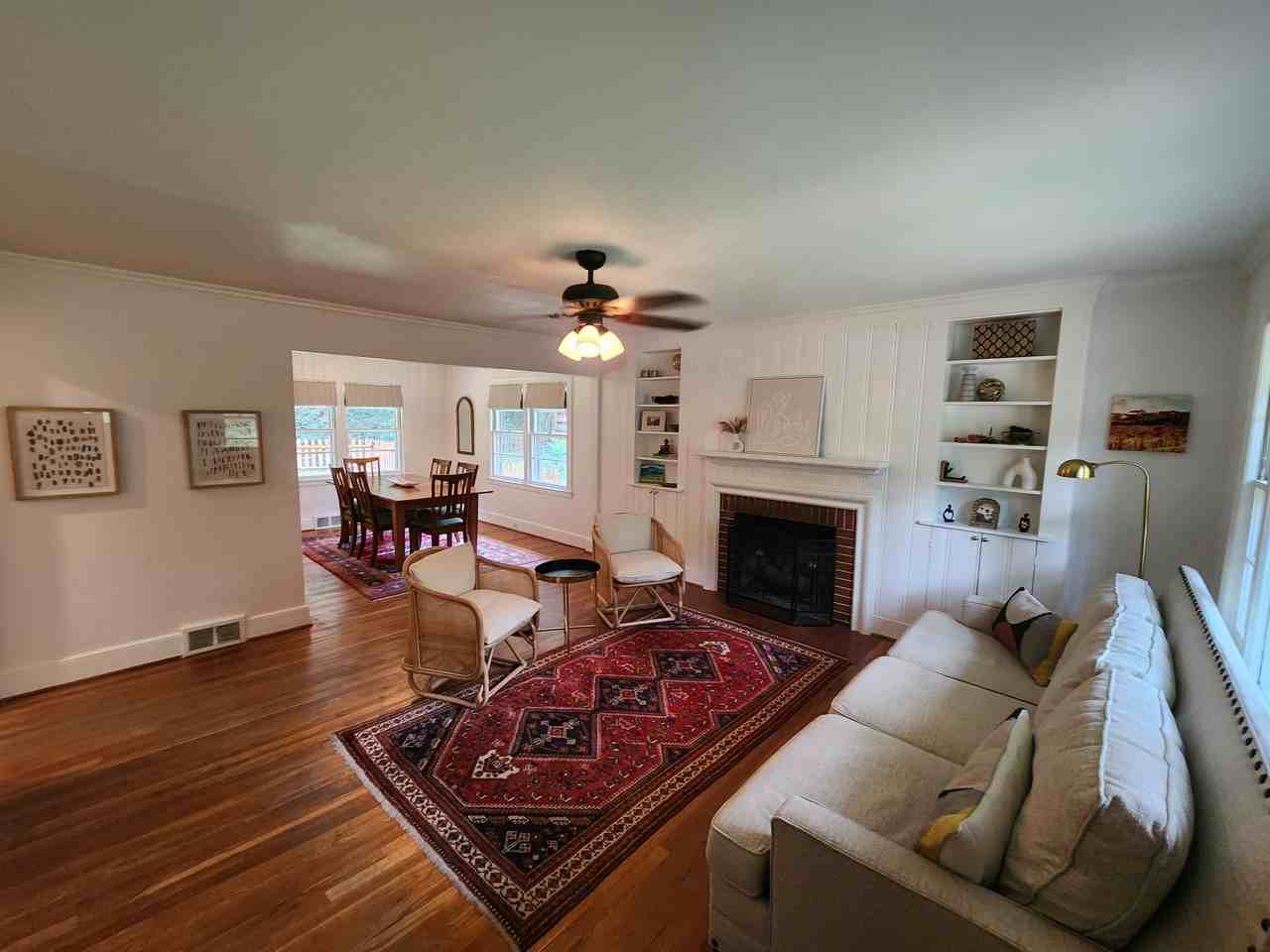 2611 University Dr - Photo 3 of 36