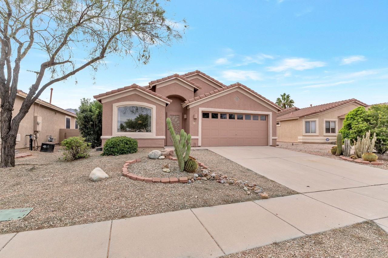 113 W Alyssa Canyon Pl - Photo 3 of 15