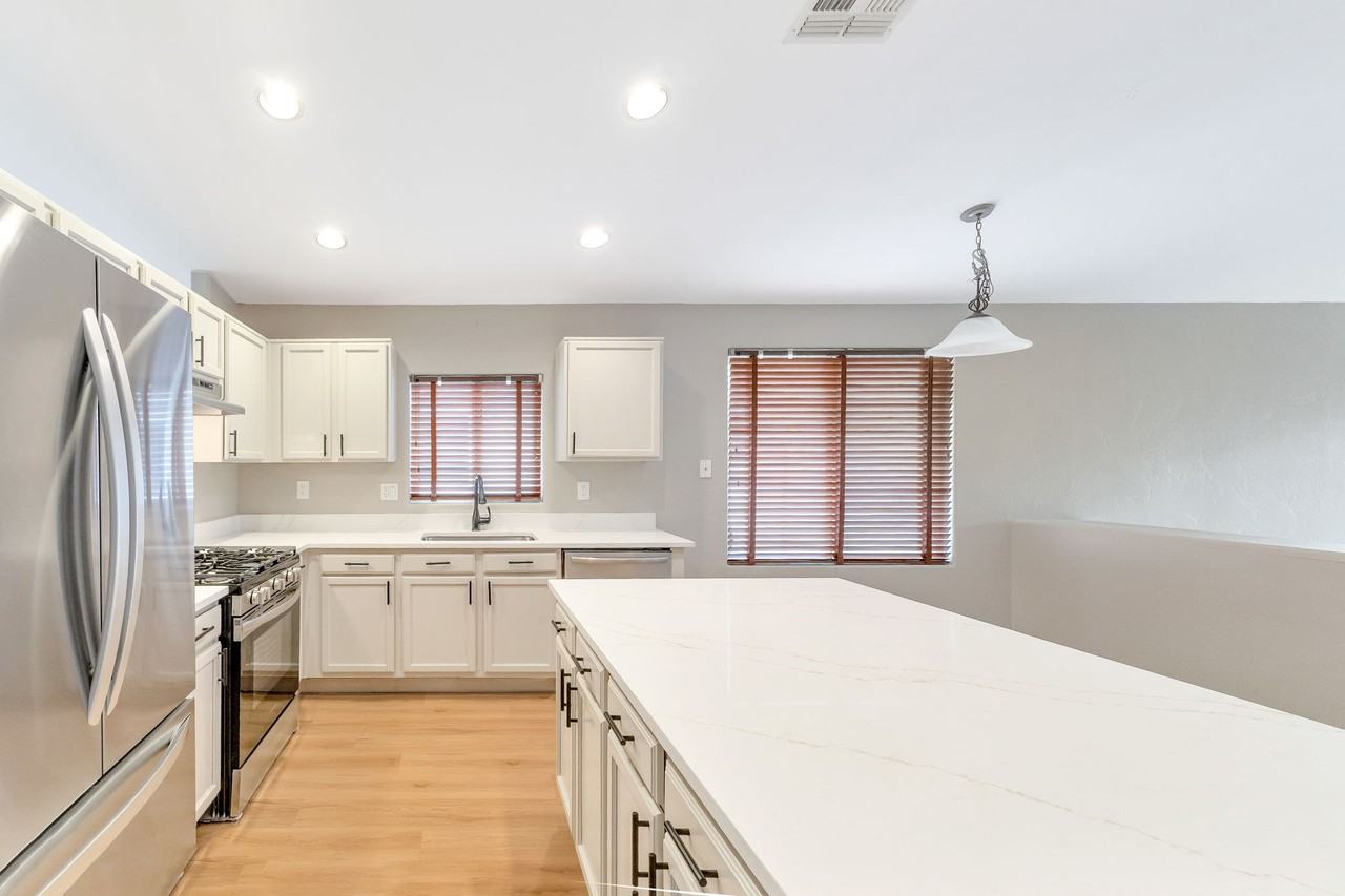113 W Alyssa Canyon Pl - Photo 6 of 15