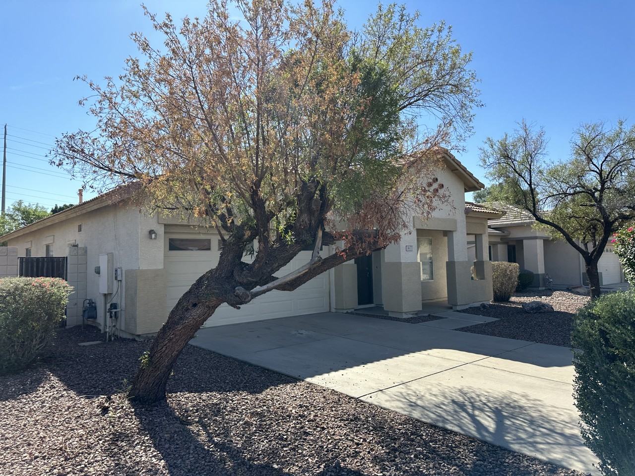 3617 S Loback Ln - Photo 3 of 43