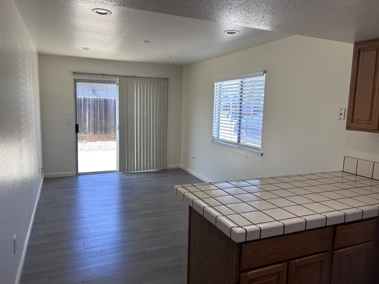 745 Cedar Dr - Photo 7 of 15