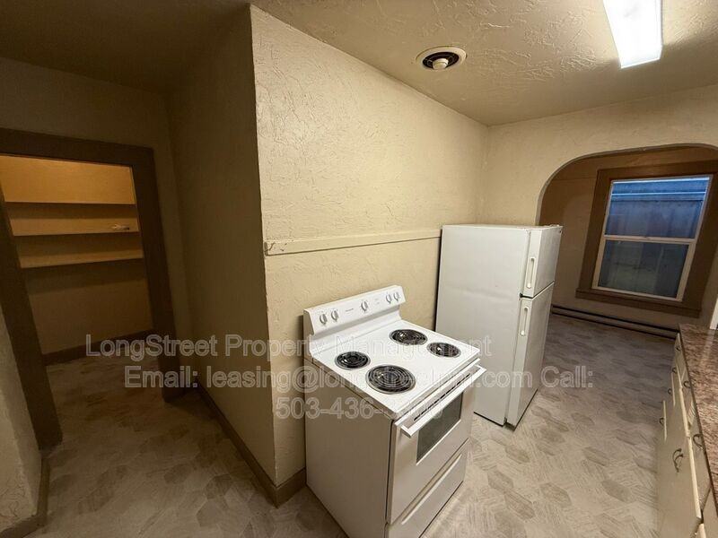 417 Lyon St Se #5 - Photo 2 of 18