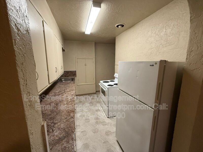 417 Lyon St Se #5 - Photo 3 of 18